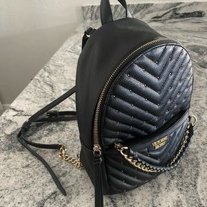 Víctor Secrets mini backpack